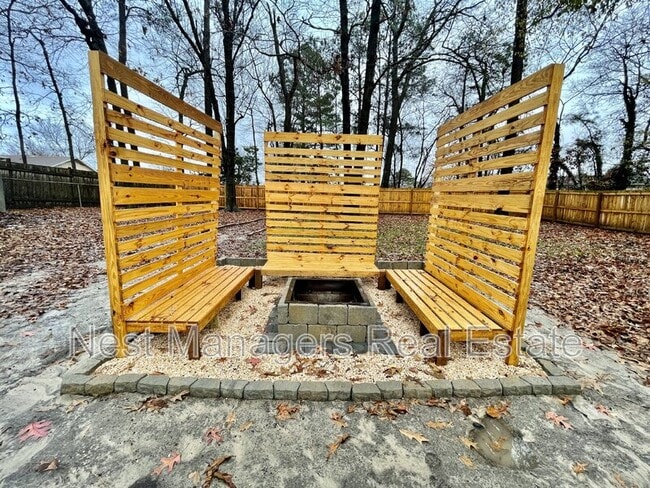 Building Photo - 1603 Hickory Ridge Court