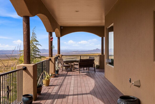 Building Photo - 12705 Chuck Wagon Rd