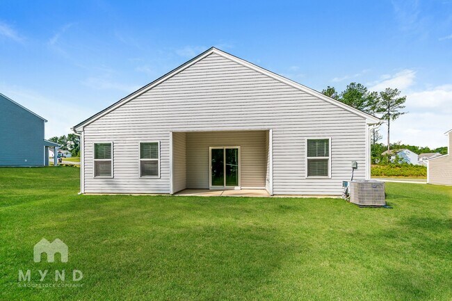 Building Photo - 146 Everglade Wy