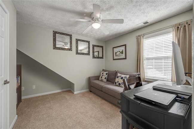 Building Photo - 2041 Greenhill Pass