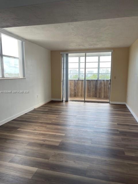 Building Photo - 1475 NE 125th Terrace