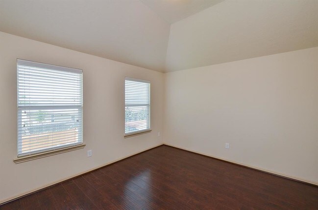 Building Photo - 25135 Ginger Ranch Dr