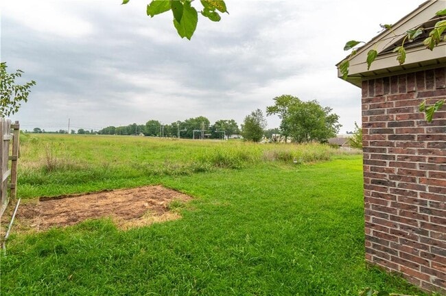 Building Photo - 905 Meghan Ct