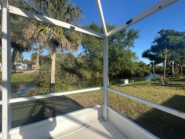 Building Photo - 5746 Brickell Dr