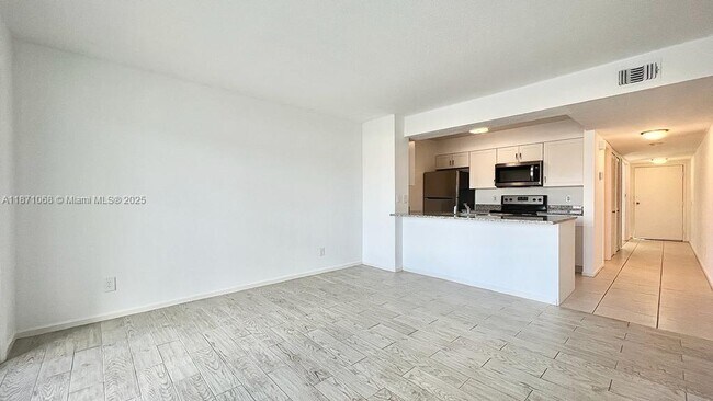 Building Photo - 258 Cypress Point Dr
