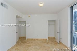 Building Photo - 1060 Brickell Ave