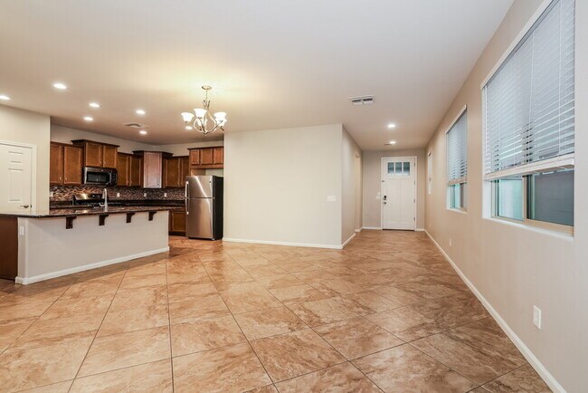 Building Photo - 15137 W Alexandria Way