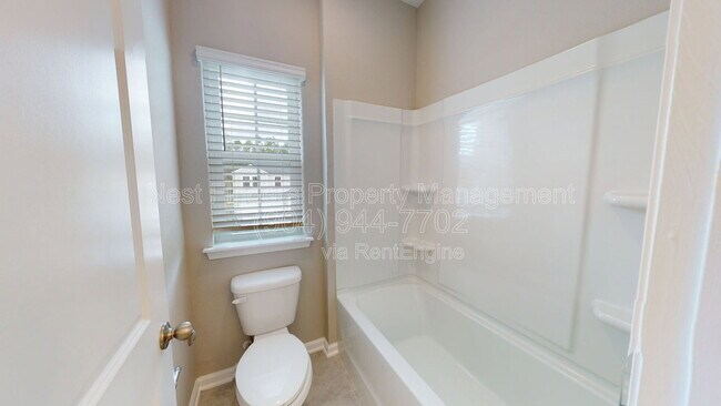 Building Photo - 235 Starnberg Ct