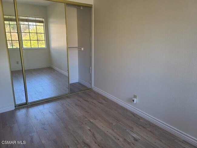Building Photo - 1029 Amberton Ln
