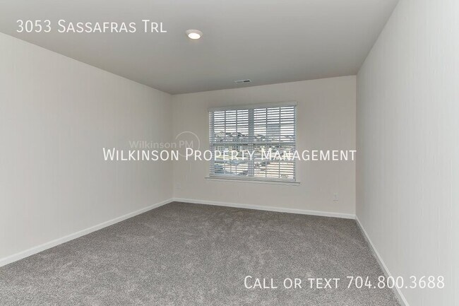 Building Photo - 3053 Sassafras Trl