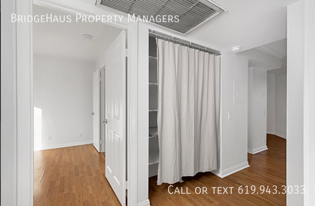 Building Photo - 4222 Menlo Ave