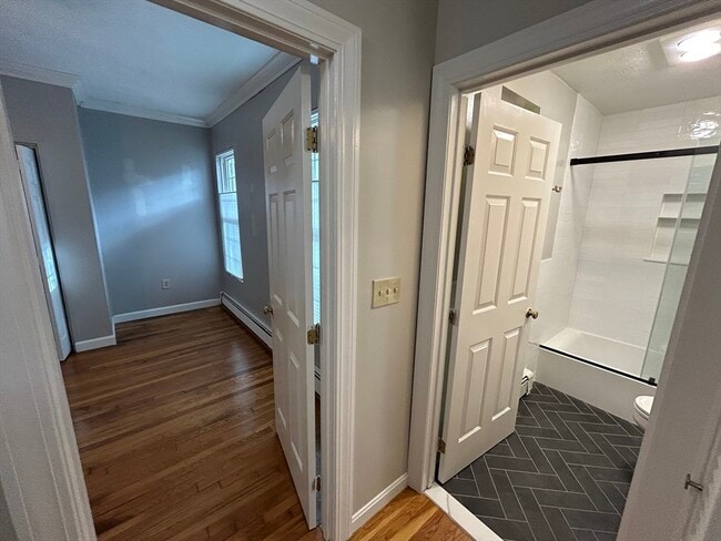 Building Photo - 120 Highland St