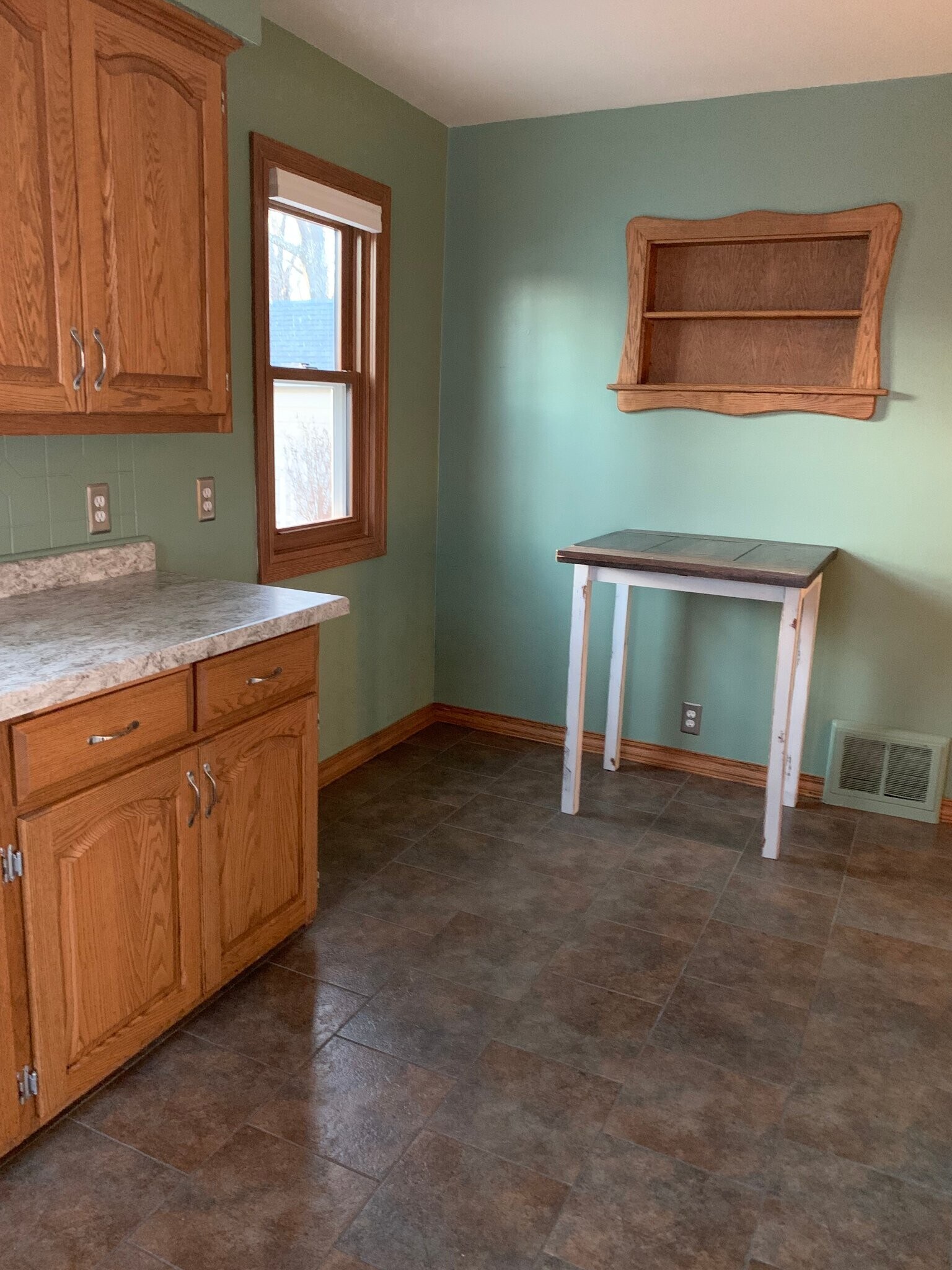 Building Photo - 1915 N Alvin St