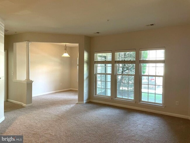 Building Photo - 5307 Wyndholme Cir