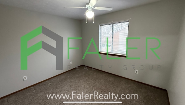 Building Photo - 2nd Floor Condo with Private Entrance