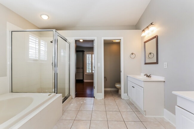 Building Photo - 18863 Maisons Dr