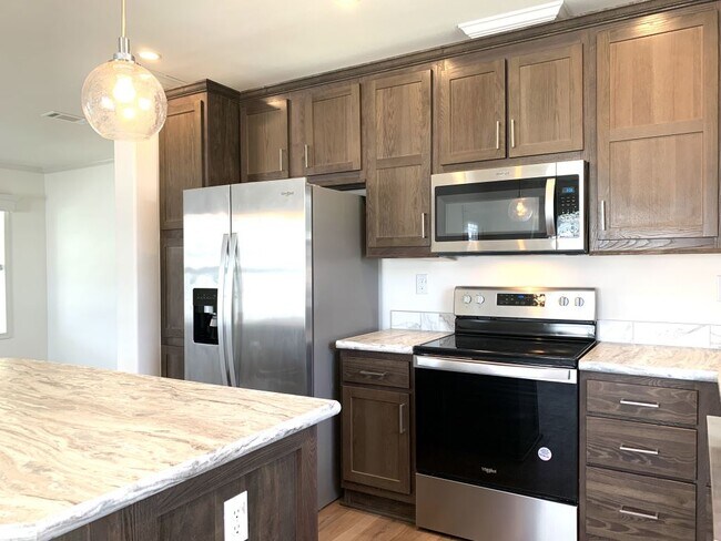 Building Photo - 141 Millwood Rd