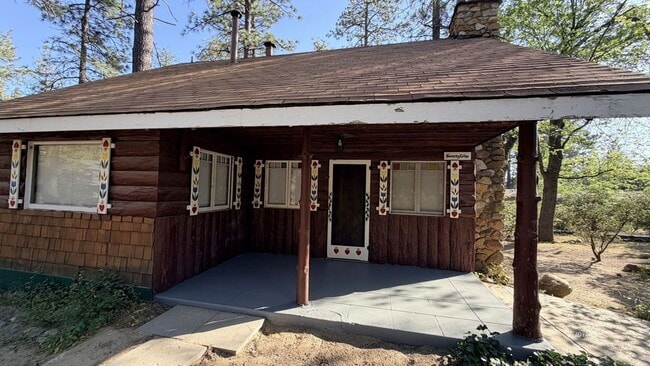Building Photo - 54365 Pine Crest Ave