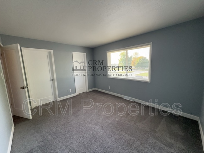 Building Photo - 42024 Hamilton Ct