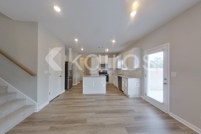 Building Photo - 5031 Cobalt Fls Bnd