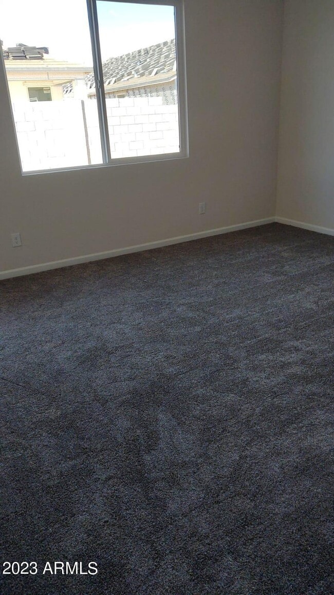 Building Photo - 17844 W Villa Hermosa Ln