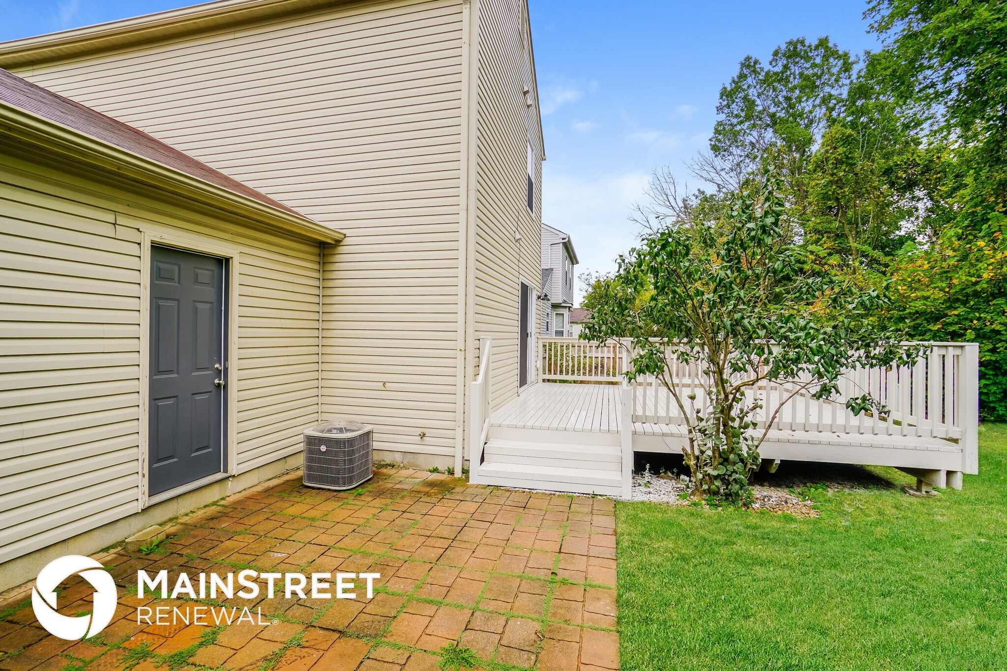 Building Photo - 2124 Maribeth Pl