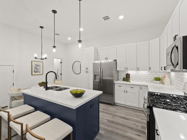 Building Photo - 4018 Northfield Ln