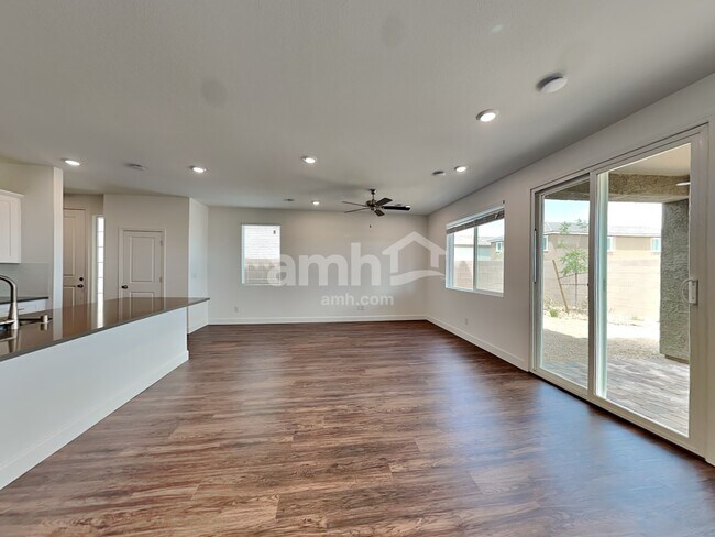 Building Photo - 9156 Liberty Cap Ct