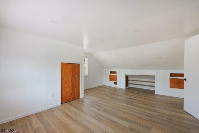 Building Photo - 538 Dietz St