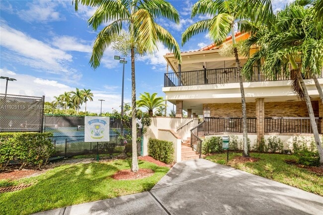 Building Photo - 5127 NW 102nd Ct