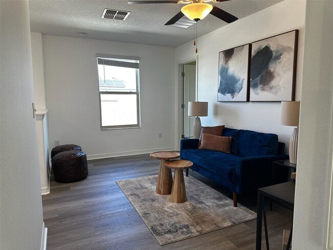 Building Photo - 5213 Dandelion St