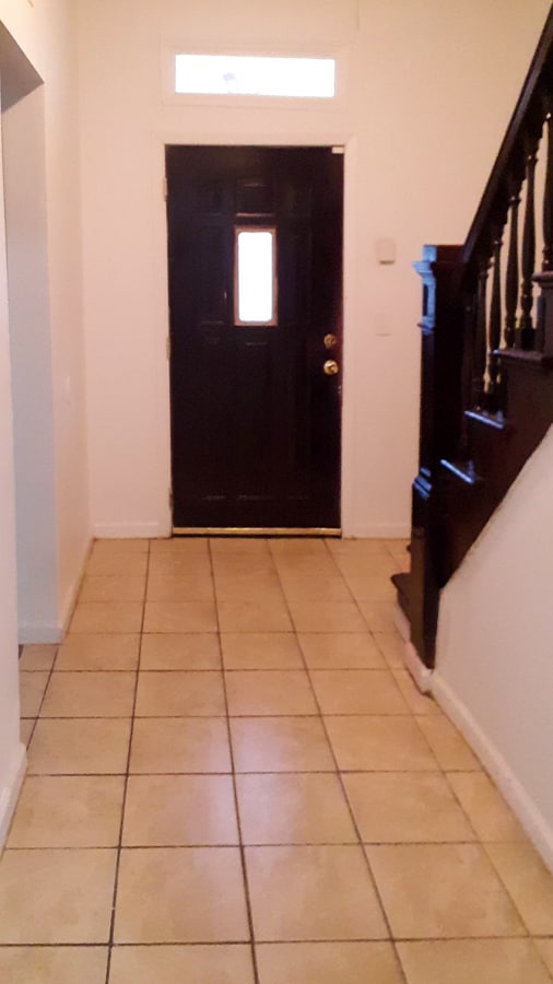 Building Photo - 1044 Farmer St