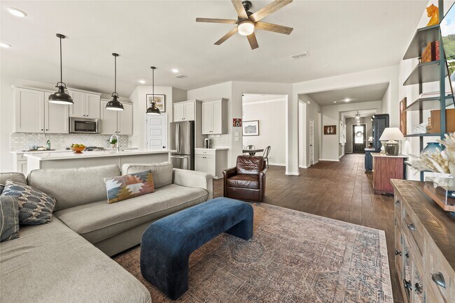 Building Photo - 9019 Stanley Oak Dr