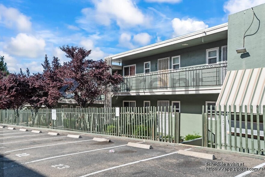 Primary Photo - 24035 2nd St