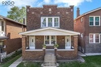 Building Photo - Newly Renovated 2Bed/1Bath in Charming Sou...