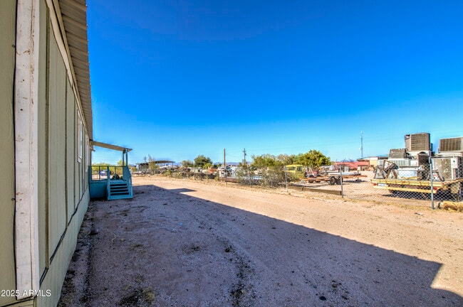 Building Photo - 20968 E Florence-Kelvin Hwy