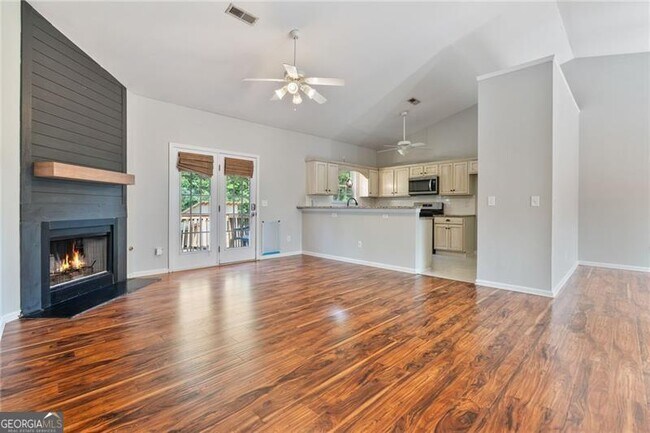 Building Photo - 14 Bryan Springs Rd SW