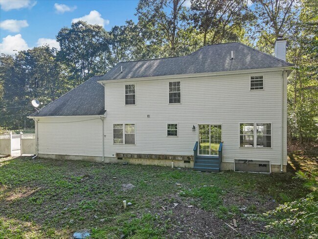 Building Photo - 198 White Pine Trl