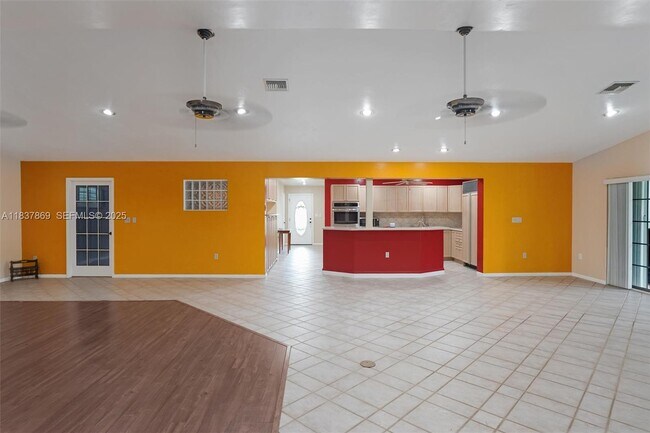 Building Photo - 11121 SW 203rd Terrace