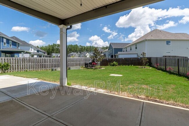 Building Photo - 2074 Limerick Ct