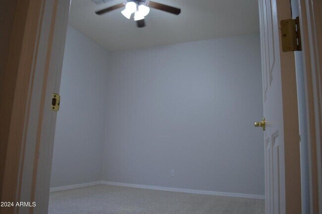 Building Photo - 4132 E Carriage Ct