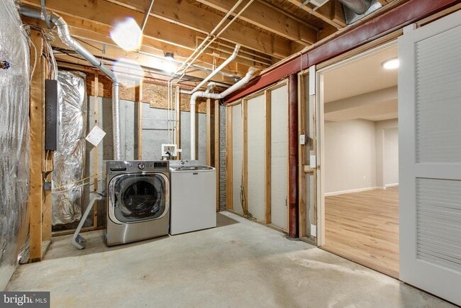 Building Photo - 2542 Piney Pass Way