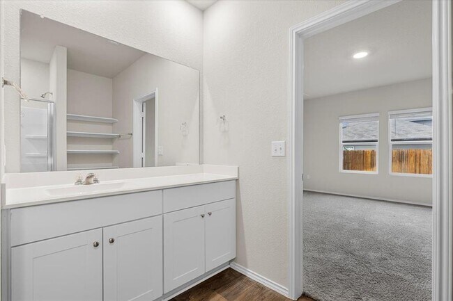 Building Photo - 5728 Brocade Dr