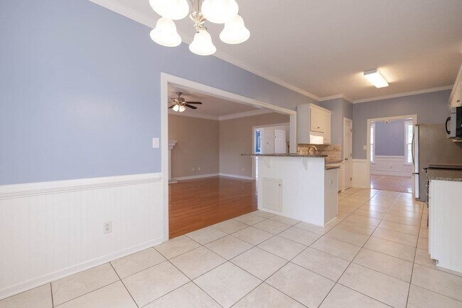 Building Photo - 4525 Glastonbury Dr