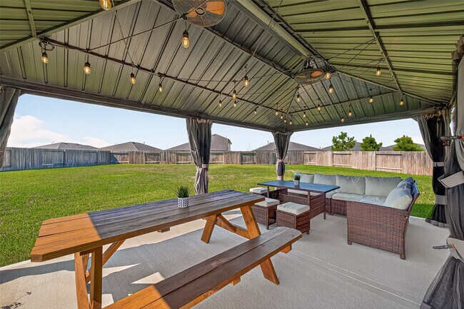 Building Photo - 29418 Sydney Stone Ln