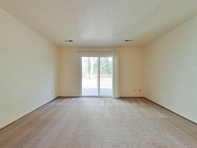 Building Photo - FALL SPECIAL ~ $990 OFF FIRST MONTH RENT