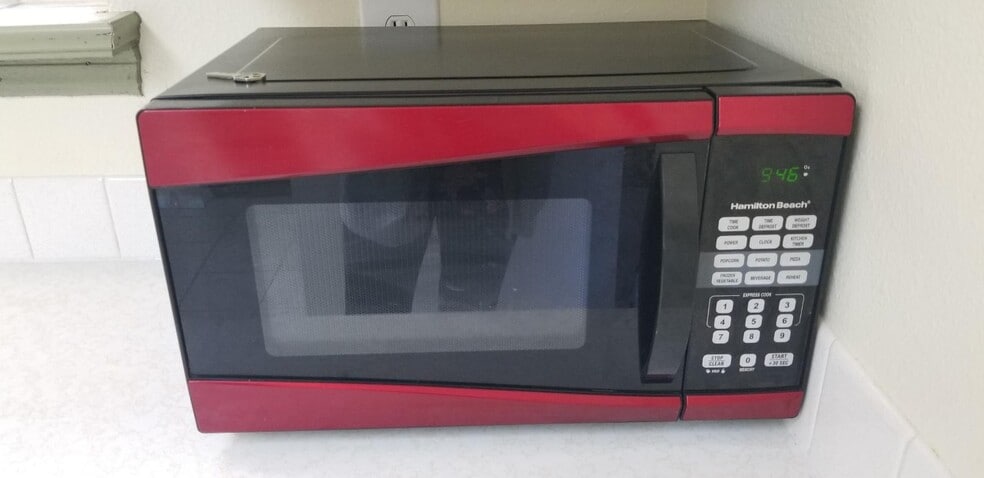 Building Photo - 511 Constitution Ave S