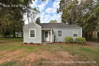 Building Photo - 301 Seldon Dr