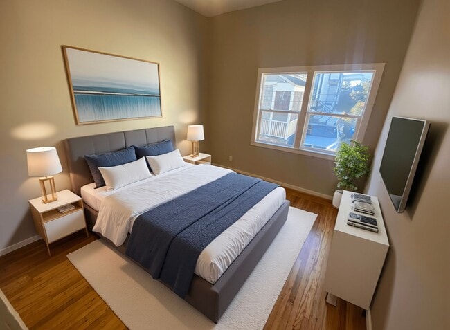 Building Photo - 540 32nd St