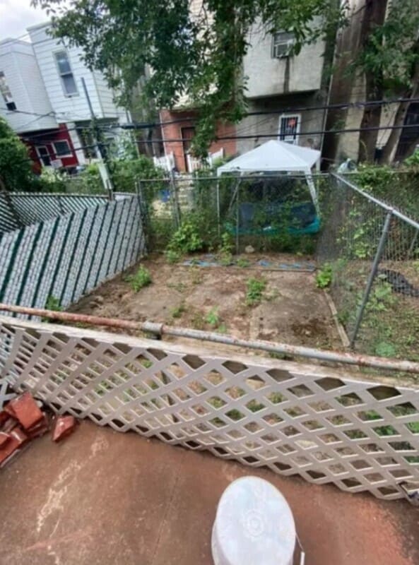 Building Photo - 152 N Robinson St